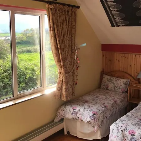 M043 Old School House Carrowholly Holiday home Westport